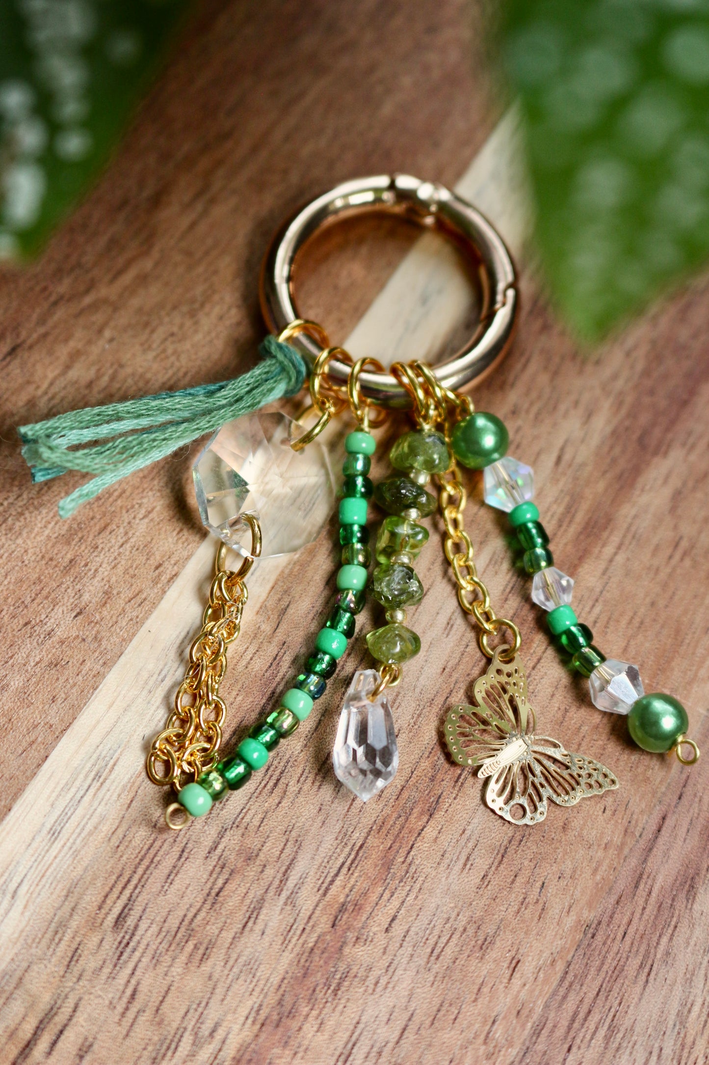 Lumëne — Grigri de sac en péridot - attrape soleil - suncatcher