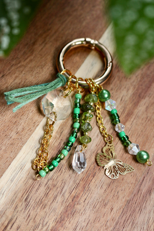 Lumëne — Grigri de sac en péridot - attrape soleil - suncatcher